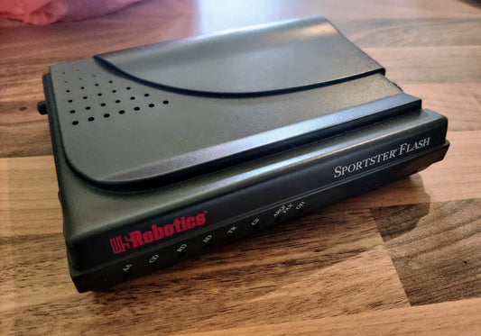 C’era una volta il 56k: quando Internet fischiava e la vita era più leggera